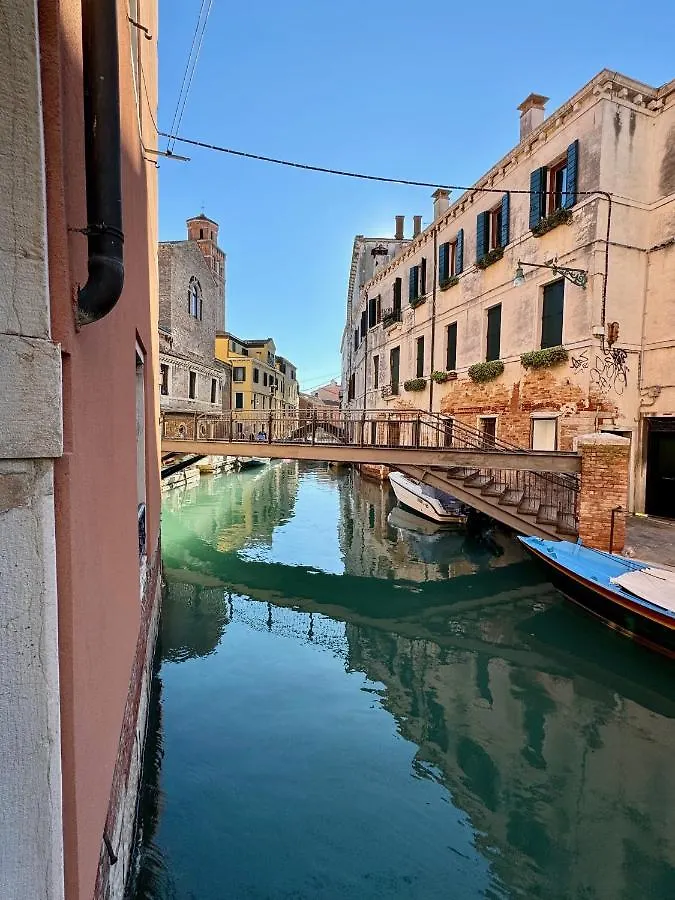 Apartment Ca Penini - Canal View Venice
